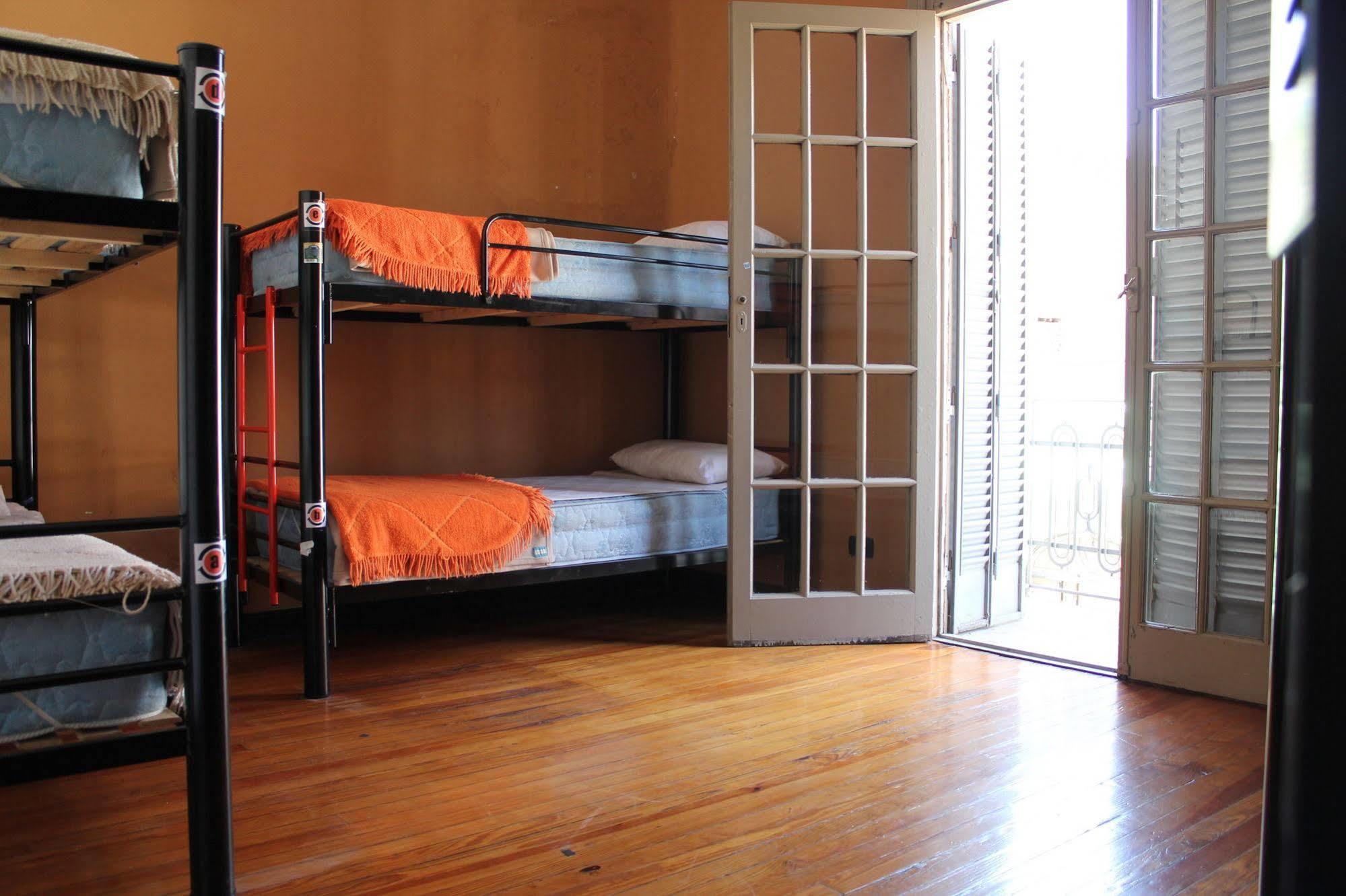 Turning Point Hostel Córdoba Eksteriør billede