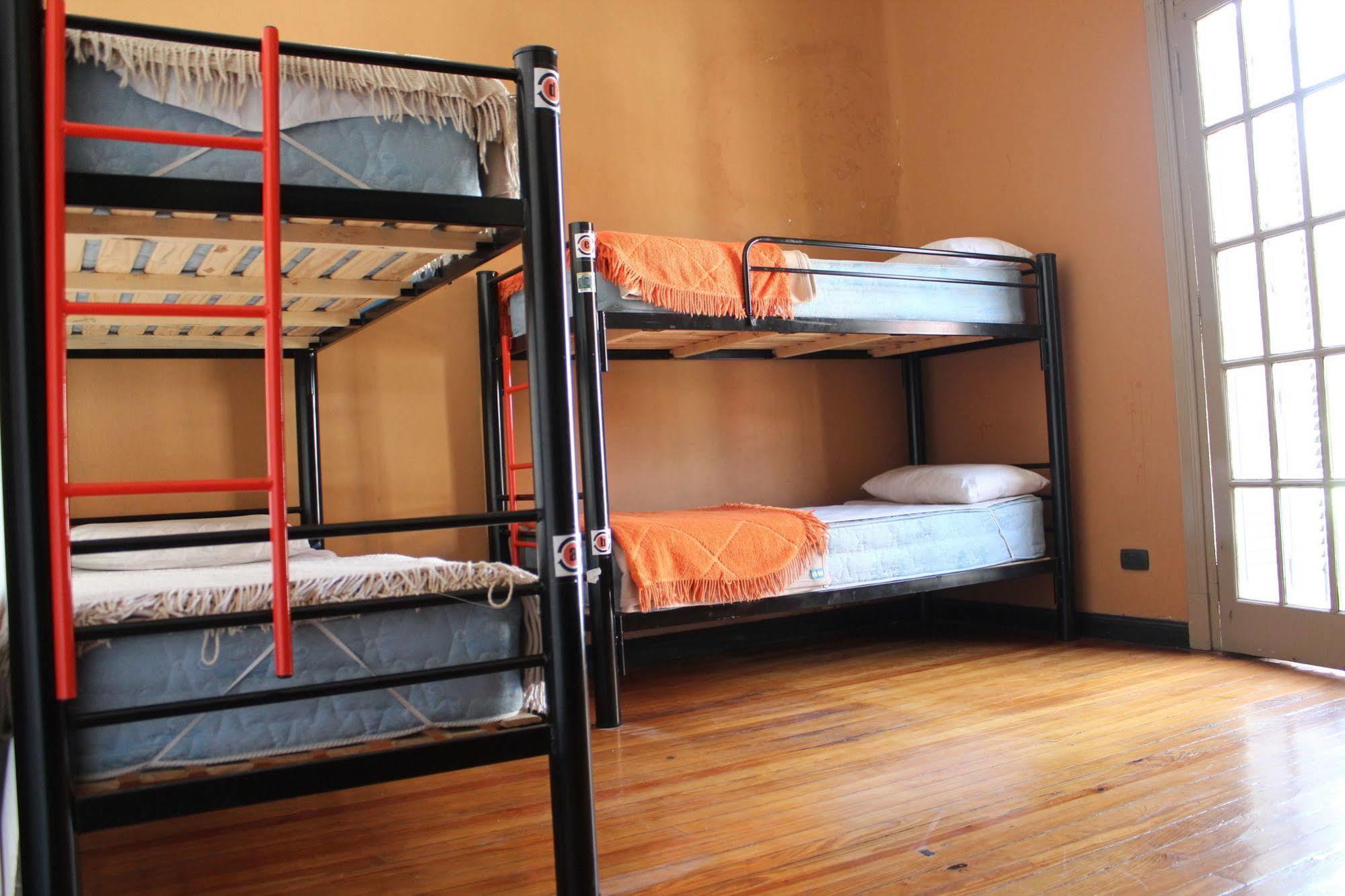 Turning Point Hostel Córdoba Eksteriør billede